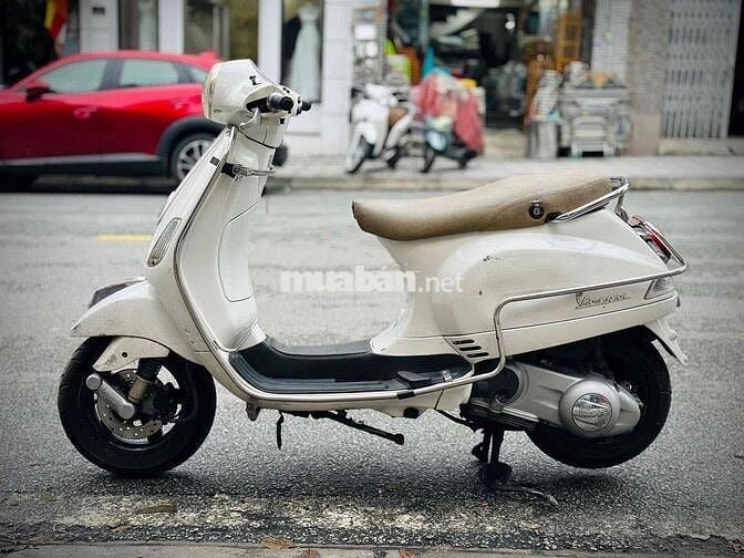 Piaggio Vespa LX 125 Trắng