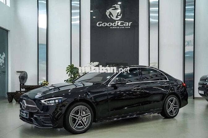 Mercedes C300 AMG All New V1 2022 Black Edition.