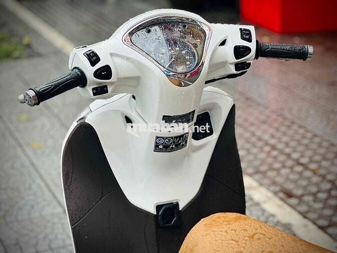 Honda SH Mode 2019 màu Trắng