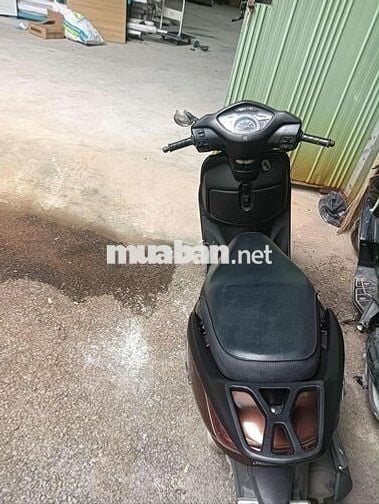 Honda Lead màu Nâu