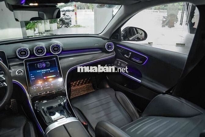 Mercedes C300 AMG All New V1 2022 Black Edition.