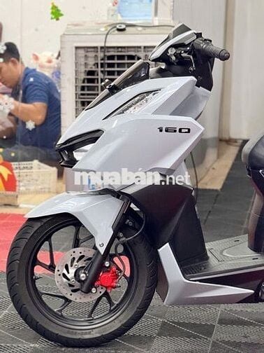 💥Honda Vario 160i CBS 2023 Xám Xi Măng BSTP 9 chủ