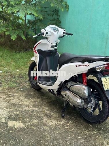 vision trắng đỏ cao cấp siu đẹp ( hỗ trợ góp 0đ)