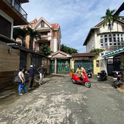 Cho thuê biệt thư pideco , thảo điền , Q2, TP THỦ ĐỨC