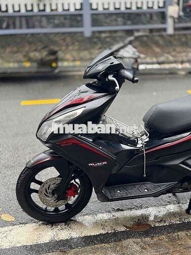 Honda Airblade màu Đen