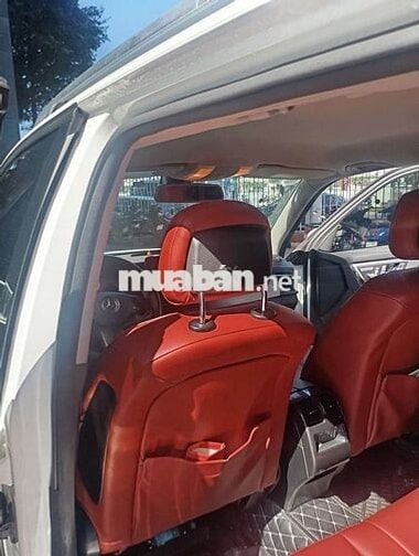 Mercedes-Benz GLK Trắng 5 chỗ