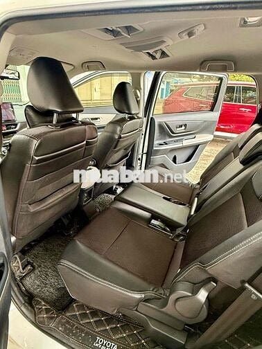 Toyota Veloz Cross Top 2022 4 vạn 9