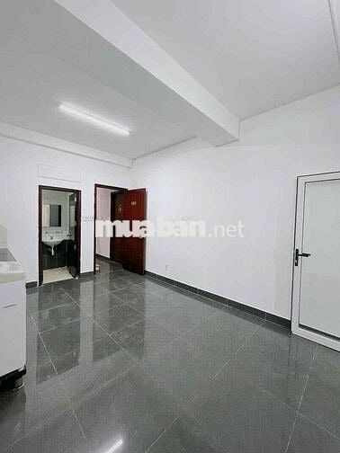 🏡 Cho Thuê Căn Hộ 1PN, Tách Bếp , Máy Giặt Riêng , Cửa Sổ Trời - 40m2