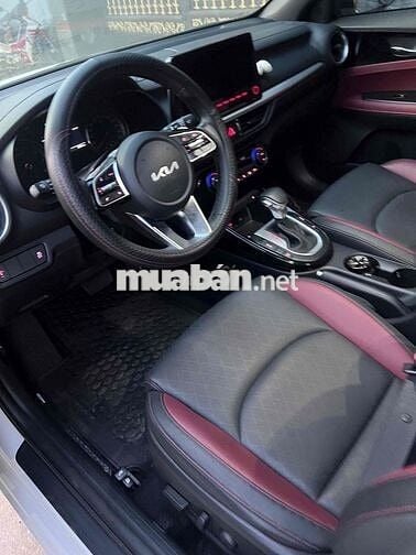 Kia K3 2025 2.0 Premium 3.000km