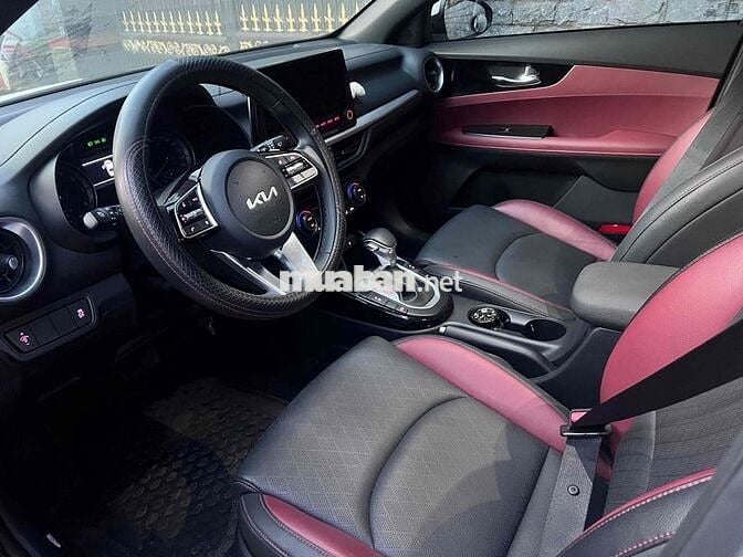 Kia K3 2025 2.0 Premium 3.000km