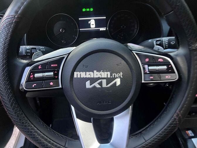 Kia K3 2025 2.0 Premium 3.000km