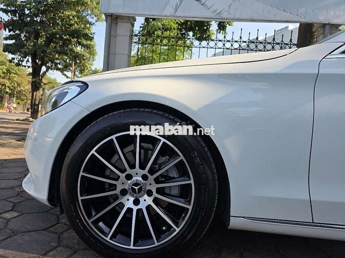 2018 C200 - 68000 km