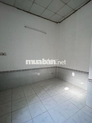 Phòng còn mới , 1 trệt 1 lầu đúc, Hồ Văn Long, P. Bình Tân, HCM