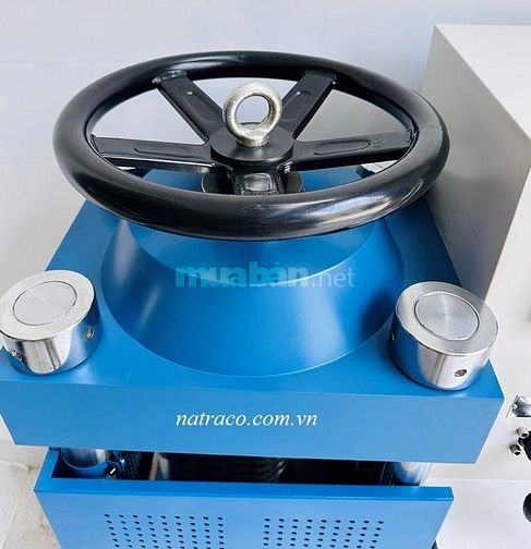 MÁY NÉN BÊ TÔNG 2000KN - BETTER