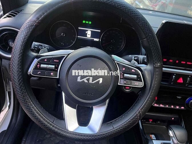 Kia K3 2025 2.0 Premium 3.000km