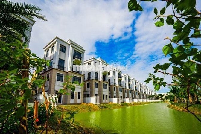 Giảm hơn 1 tỷ Căn BTLK  PK Compoud VỊNH XANH - VINHOMES OCEAN PARK 3
