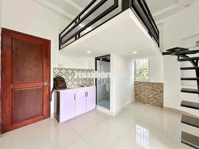 CHO THUÊ PHÒNG BANCONL GÁC LỬNG GIÁ RẺ NGAY CHỢ THẠCH ĐÀ_PHẠM VĂN CHIE