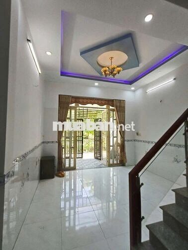 NGUYỄN VĂN BỨA DT:4m-10m giá 450tr