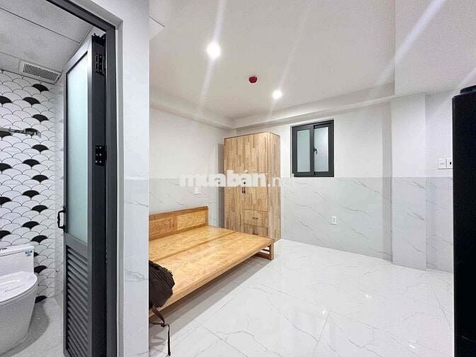 CHO THUÊ PHÒNG FULL NỘI THẤT MỚI XÂY SIÊU THOÁNG GẦN EMART PHAN HUY ÍC