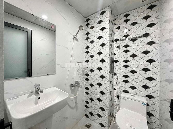 CHO THUÊ PHÒNG FULL NỘI THẤT MỚI XÂY SIÊU THOÁNG GẦN EMART PHAN HUY ÍC