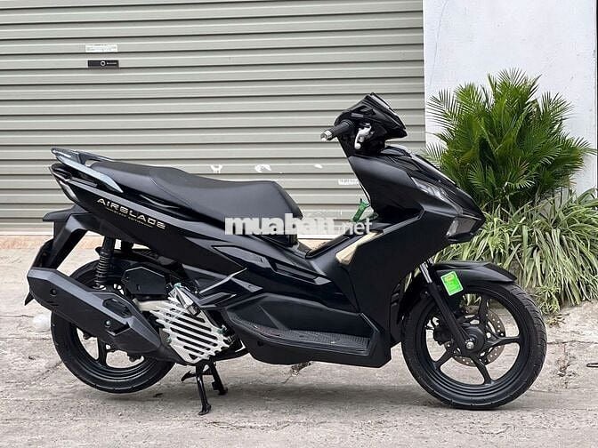 AB 4 van, 2024, bản đặc biệt, smartkey, chạy bốc