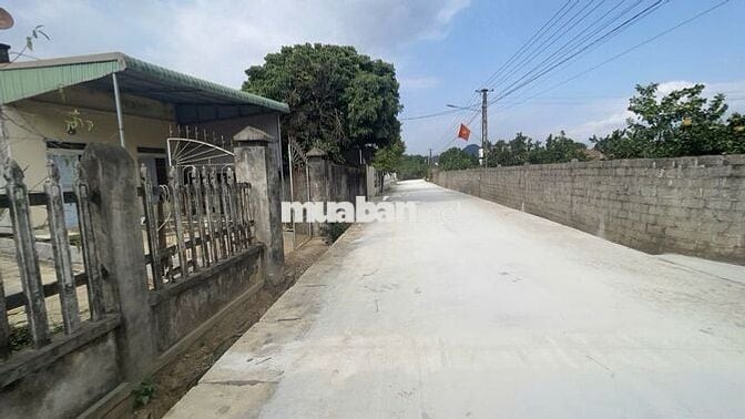 BÁN ĐẤT THỔ CƯ SÁT TRƯỜNG LIÊN CẤP TIỂU HỌC & THCS