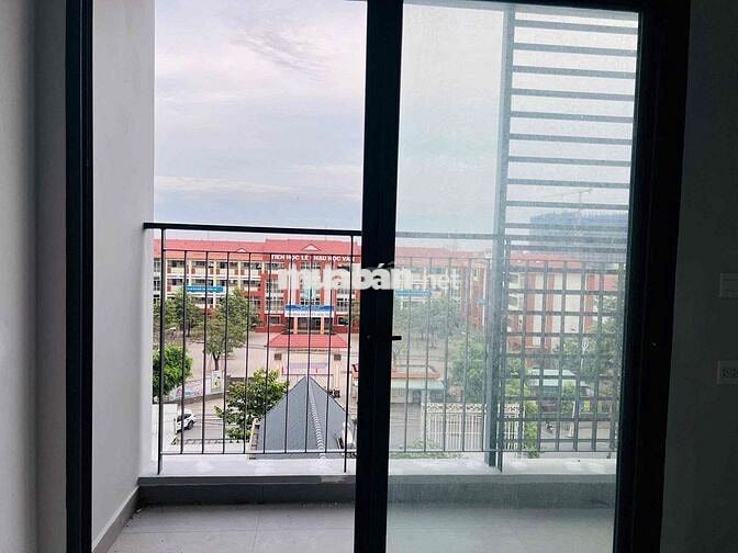 BÁN GẤP CĂN 2PN2WC 60m2 LEGACY TẶNG NỘI THẤT, BAO THUẾ PHÍ, CÓ NG THUE