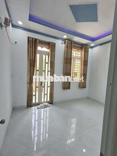 NGUYỄN VĂN BỨA DT:4m-10m giá 450tr