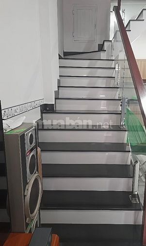 CƠ HỘI VÀNG CUỐI NĂM! MẶT TIỀN KINH DOANH SẦM UẤT - NHÀ 4 TẦNG 9 TỶ.