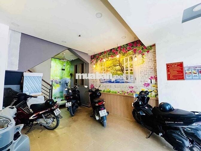 💰🏨 CHDV P12 BÌNH THẠNH – 8 PHÒNG – THU 35TR/TH – GIÁ 7.X TỶ  📍 Vị trí: