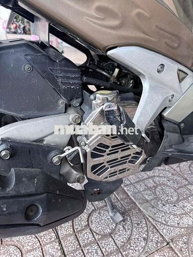 Airbalade fi 2010 zin màu hot, odo thấp, ngon