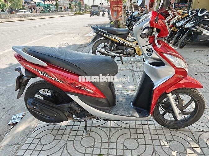Honda Vision 2012 màu Đỏ