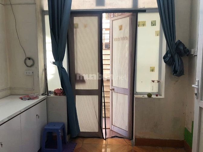 Cho thuê nhà - phù hợp hộ gia đình; đầy đủ tiện nghi