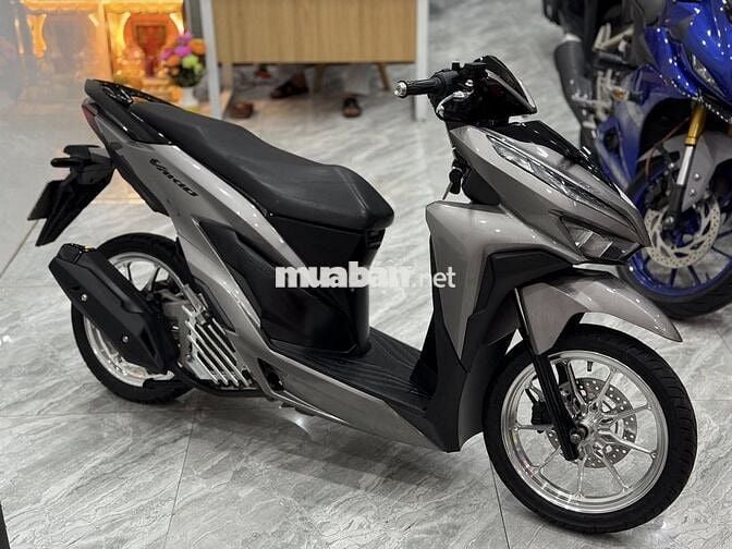 Honda Vario 125 màu Xám