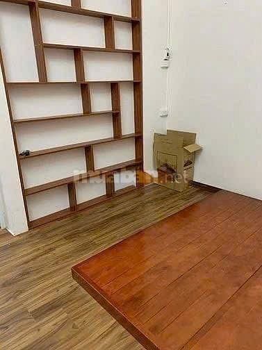 Cho thuê nhà ngõ Xã Đàn 2, DT 62m2, 3 tầng, gần trưởng chợ, ờ hoặc KD