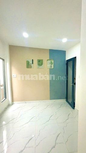 Quận 11 - Bán nhà 3 tầng 2,7 tỷ (2pn - 2wc) Bình Thới