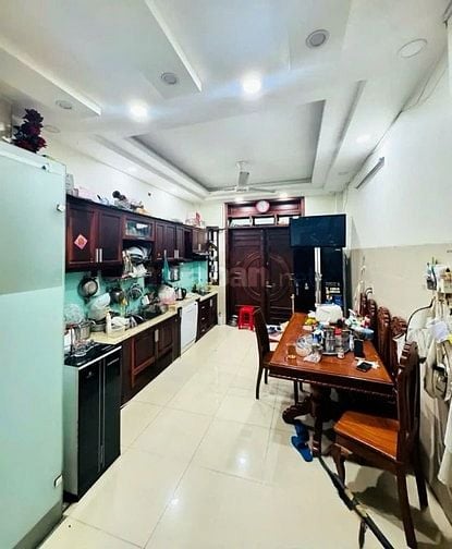 Nhà mặt tiền, 5 tầng Phường Bình Tây (Phường 1 Quận 6 cũ)