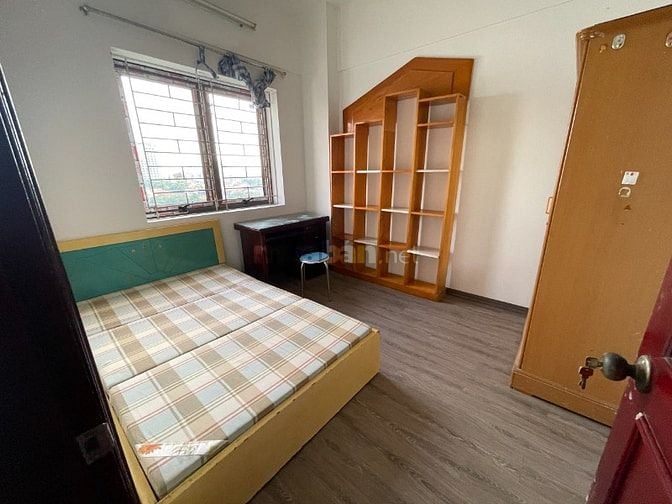 Cho thuê nhà chung cư CT Linh Đàm, Hoàng Mai. Căn góc 3 phòng ngủ