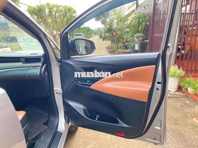 Toyota Innova 2017 2.0E số sàn 1 chủ