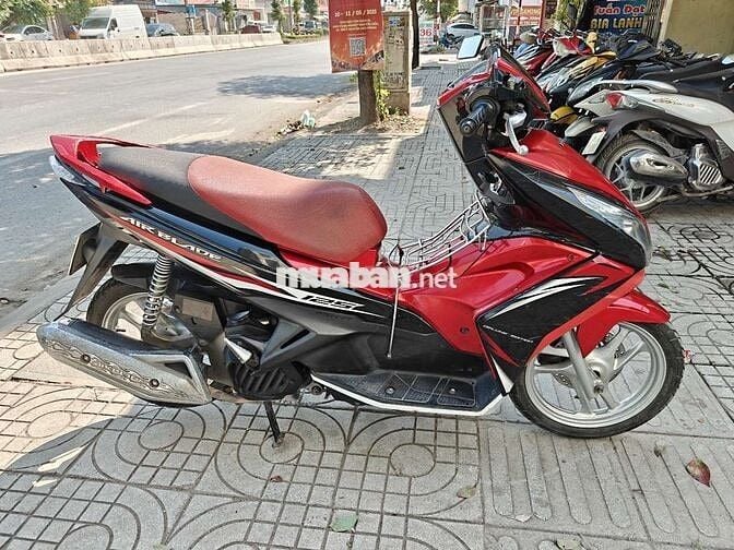 Honda Air Blade 2013 125cc Đỏ đen