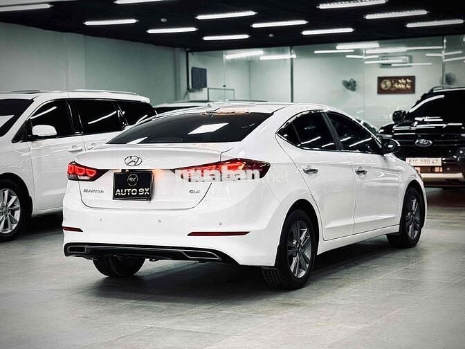 Hyundai Elantra GLS 1.6AT 2017 siêu đẹp