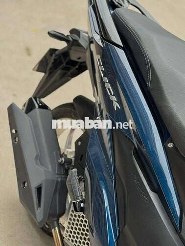 Cần bán vario 2019 9C  đầy đủ đồ chơi cho anh emi