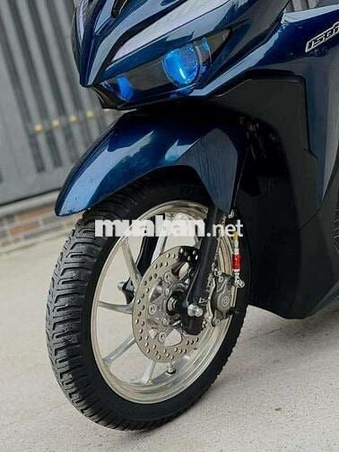 Cần bán vario 2019 9C  đầy đủ đồ chơi cho anh emi