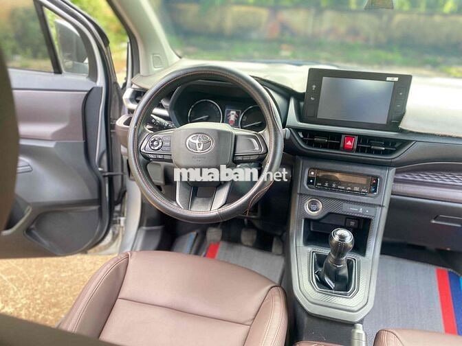 Toyota Avanza 2022 1.5 số sàn