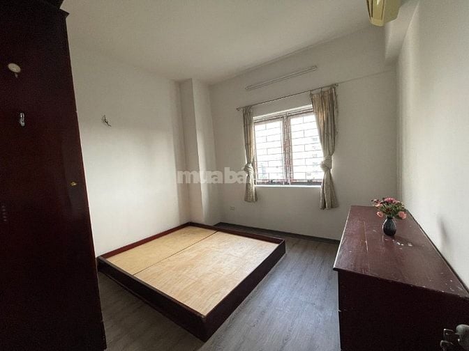 Cho thuê nhà chung cư CT Linh Đàm, Hoàng Mai. Căn góc 3 phòng ngủ