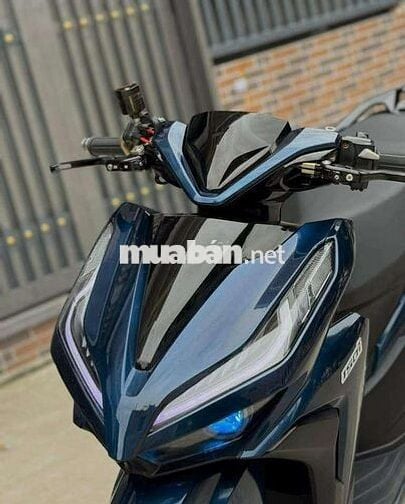 Cần bán vario 2019 9C  đầy đủ đồ chơi cho anh emi