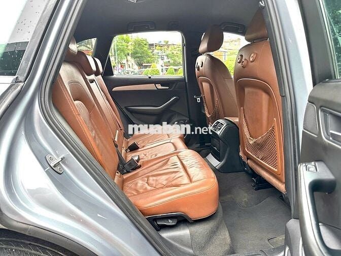 Audi Q5 2011 2.0T Premium Quattro - 98500 km