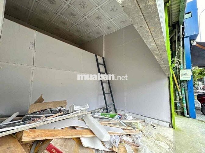 Mặt bằng mặt tiền đường Nguyễn Kiệm đối diện BV175