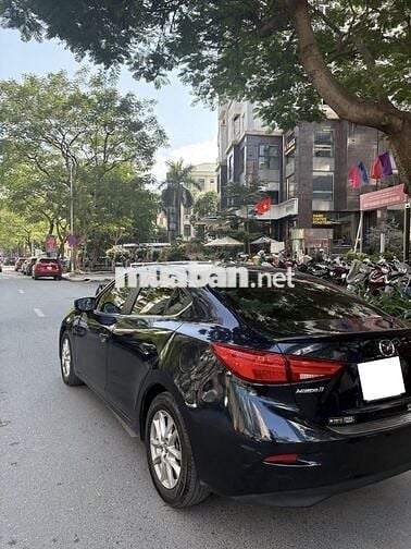 Mazda 3 2017 1.5 Sedan - 96000 km