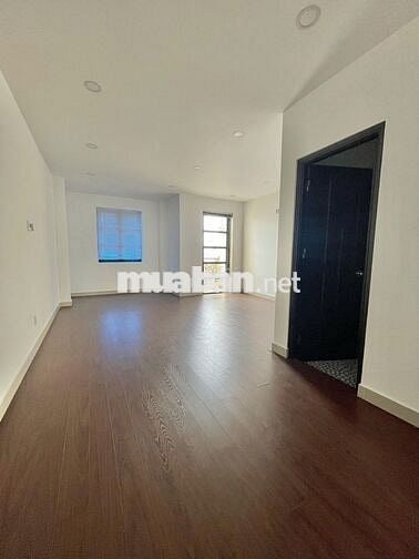 CHO THUÊ NHÀ PHỐ MẶT TIỀN PHAN VĂN TRỊ P10 (TRỆT 4 LẦU 5X20)THANG MÁY